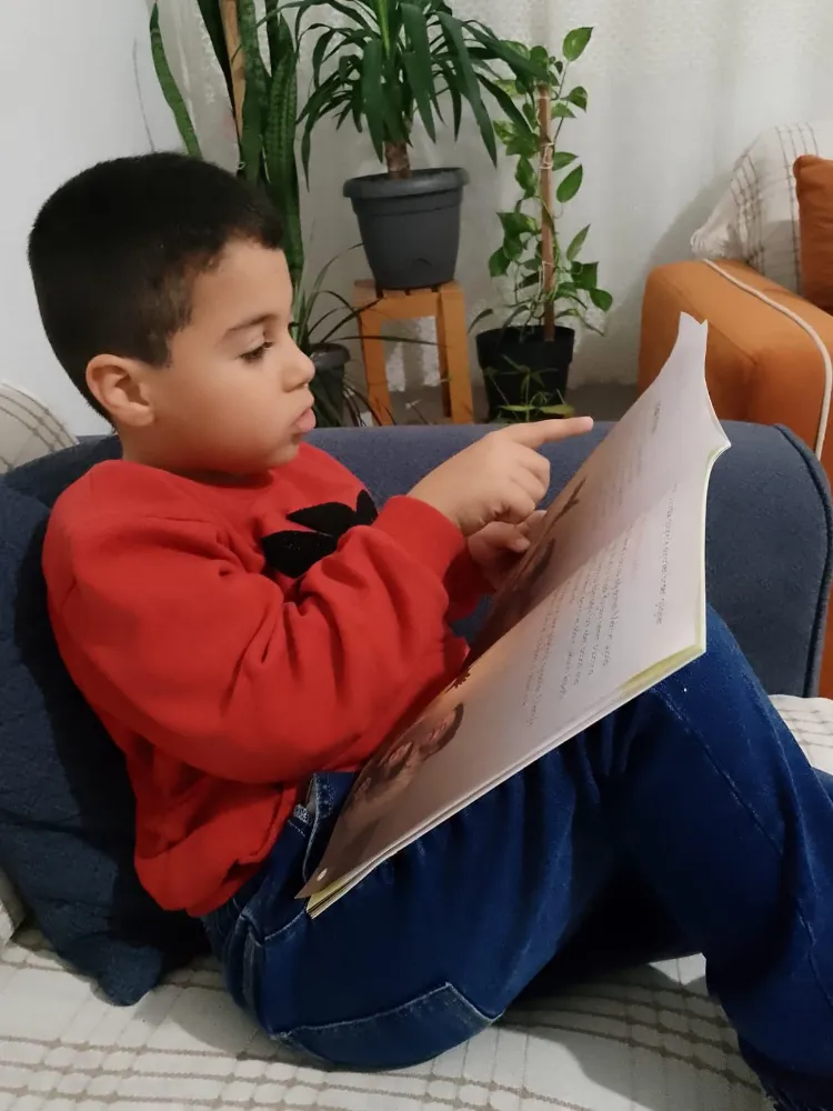 GÖKÇEADA’DA KİTAP SEFERBERLİĞİ BÜYÜYOR