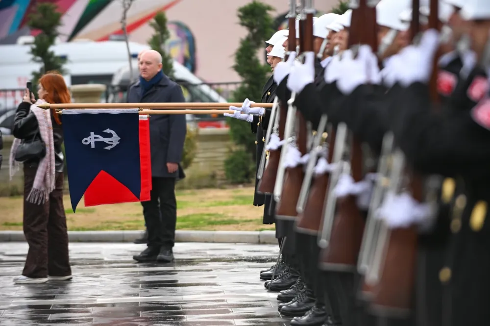 ECDADIN İZİNDE 111 YIL