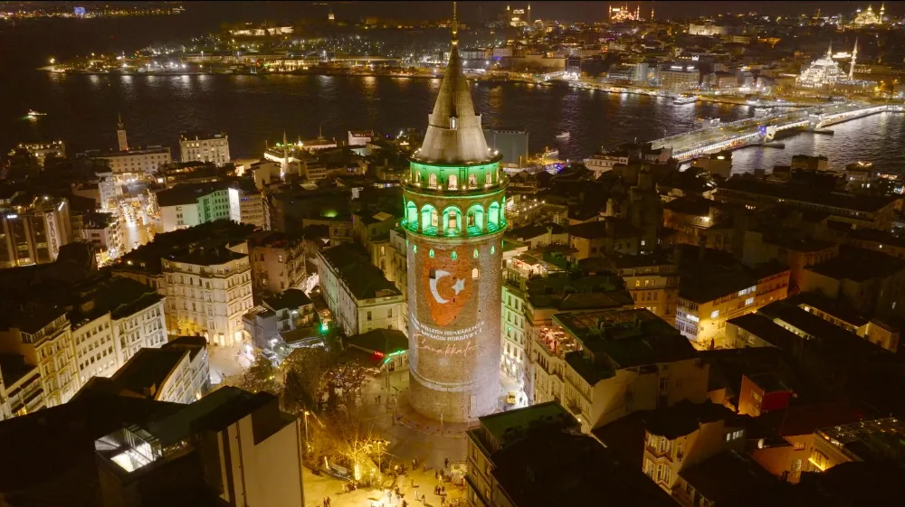 “ÇANAKKALE RUHU” GALATA KULESİ’NE TAŞINDI