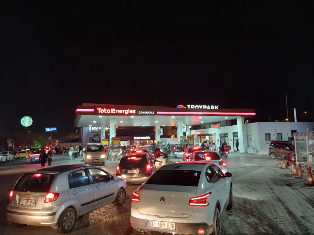 İSTASYONLARDA MOTORİN KUYRUĞU