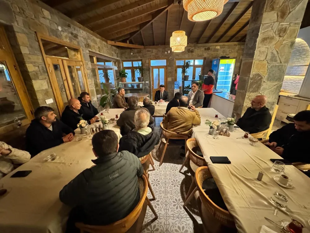 ACAR MUHTARLAR İLE İFTARDA BULUŞTU 