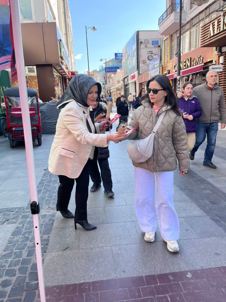 GÜÇLÜ KADIN GÜÇLÜ TÜRKİYE